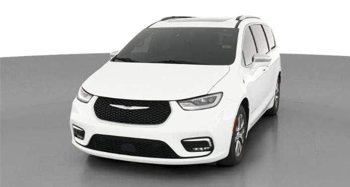 2021 Chrysler Pacifica Hybrid Pinnacle -
                Trenton, OH