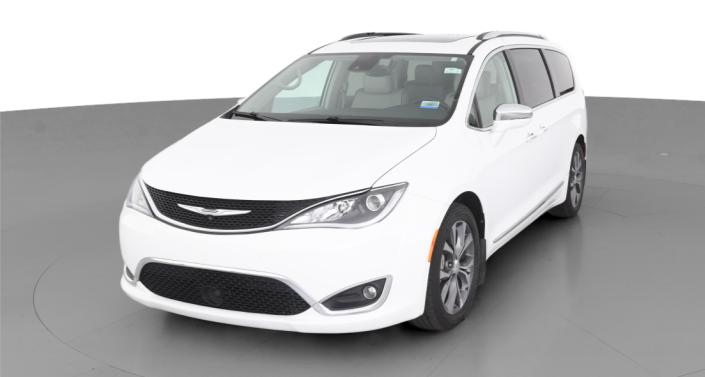 2017 Chrysler Pacifica Limited -
                Concord, NC