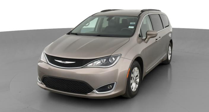 2017 Chrysler Pacifica Touring L -
                Concord, NC