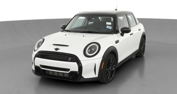 2024 MINI Cooper Hardtop S -
                Lorain, OH