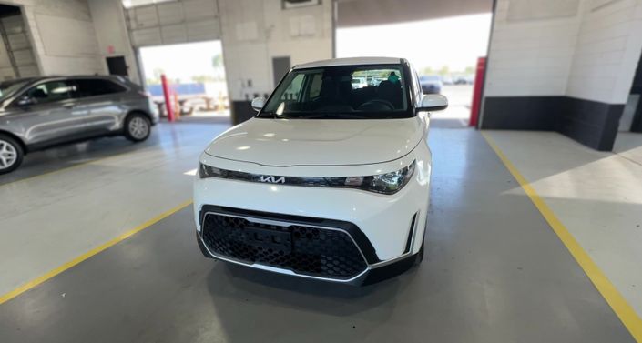 2024 Kia Soul LX -
                Tolleson, AZ