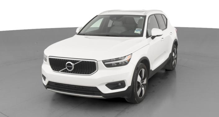 2021 Volvo XC40 T5 Momentum -
                Indianapolis, IN