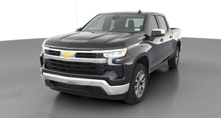 2024 Chevrolet Silverado 1500 LT -
                Trenton, OH