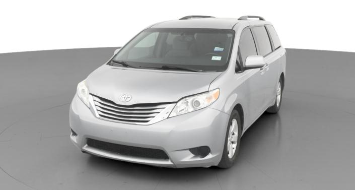 2015 Toyota Sienna LE -
                Auburn, GA