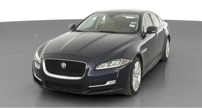 2017 Jaguar XJ R-Sport Hero Image