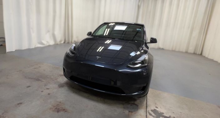 2024 Tesla Model Y Standard Range -
                Riverside, CA