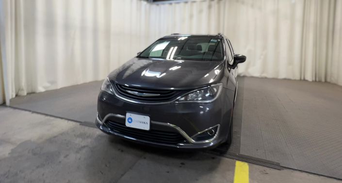 2018 Chrysler Pacifica Hybrid Touring L -
                Riverside, CA