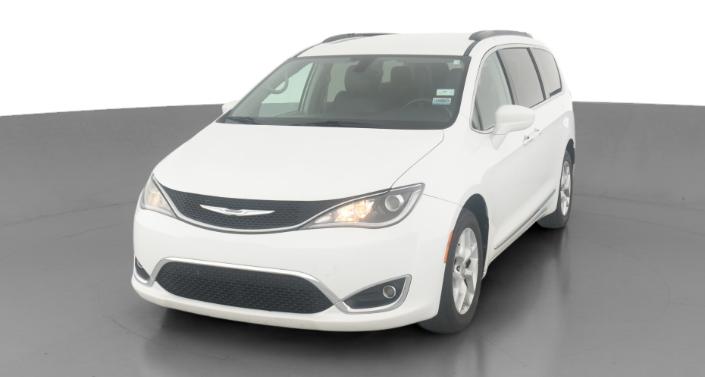 2017 Chrysler Pacifica Touring L -
                Indianapolis, IN