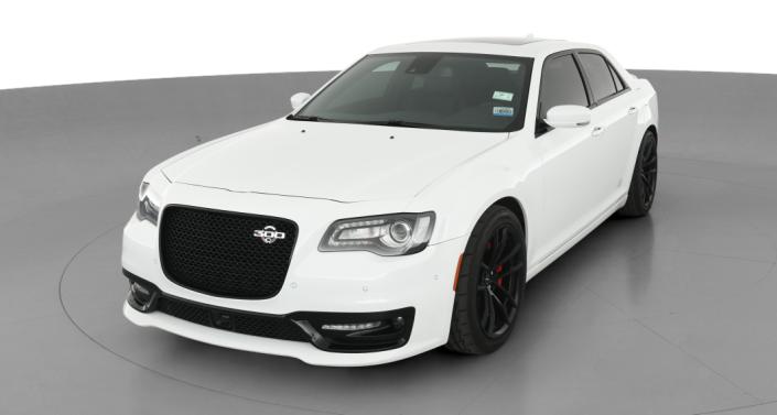 2023 Chrysler 300 C -
                Lorain, OH