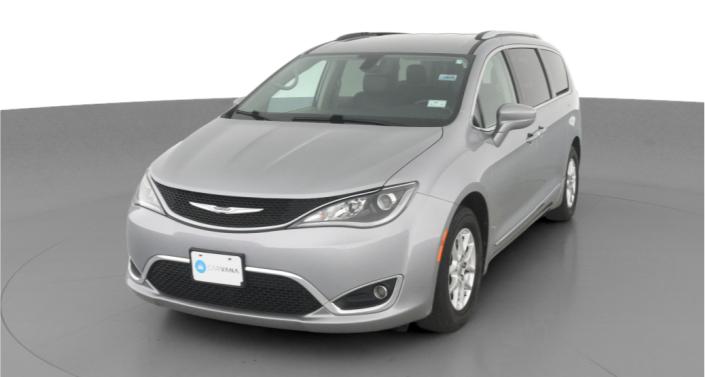 2020 Chrysler Pacifica Touring L -
                Hebron, OH