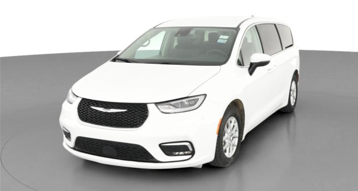 2023 Chrysler Pacifica Touring L -
                San Antonio, TX