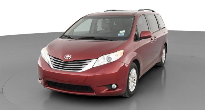 2017 Toyota Sienna XLE -
                Auburn, GA