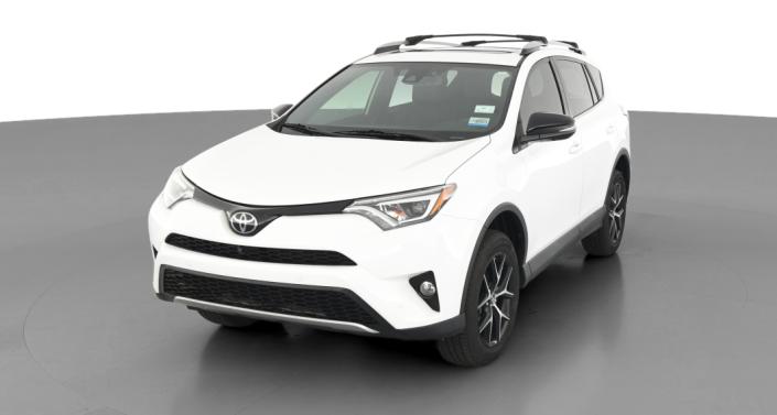 2018 Toyota RAV4 SE -
                Trenton, OH