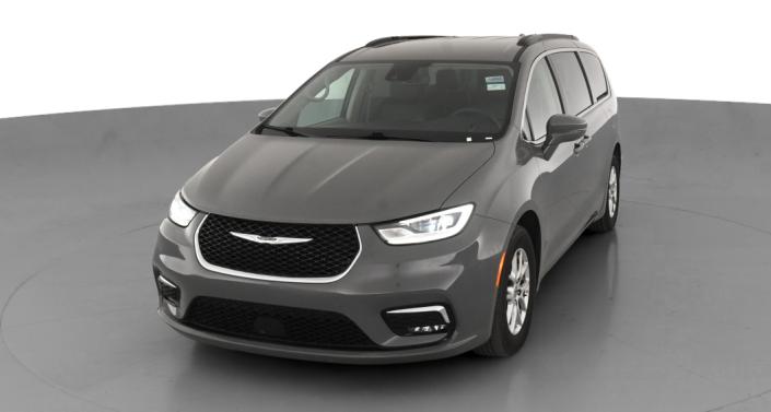 2022 Chrysler Pacifica Touring L -
                Beverly, NJ