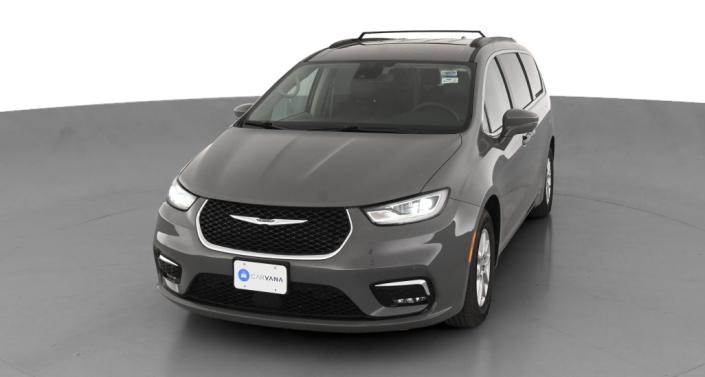 2022 Chrysler Pacifica Touring L -
                Beverly, NJ