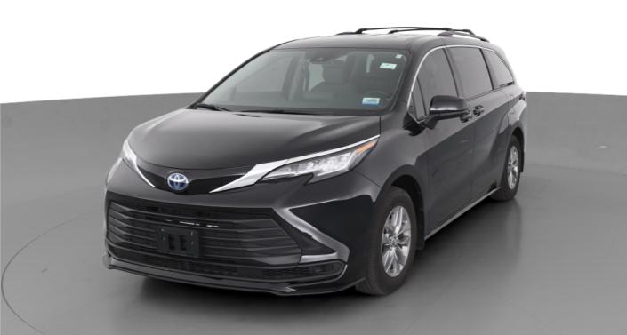 2022 Toyota Sienna LE -
                Concord, NC