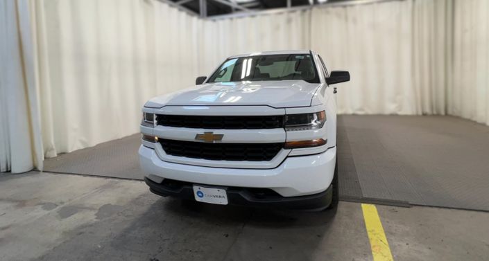 2017 Chevrolet Silverado 1500 Custom -
                Riverside, CA