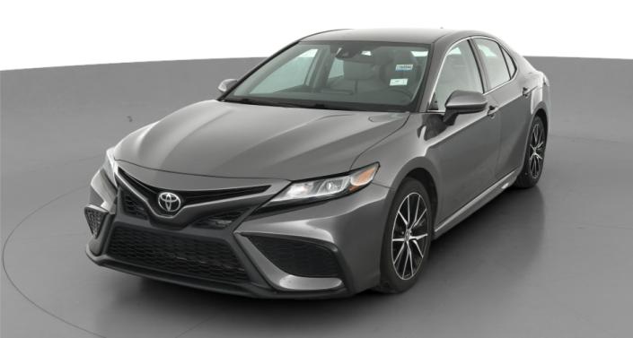 2021 Toyota Camry SE -
                Lorain, OH