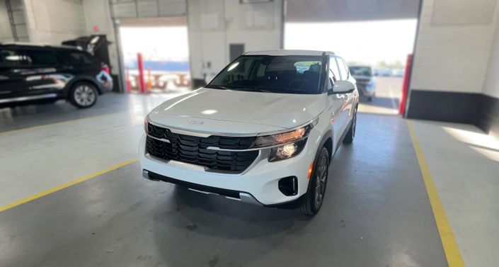 2024 Kia Seltos LX -
                Tolleson, AZ