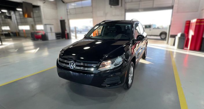 2017 Volkswagen Tiguan 2.0T -
                Tolleson, AZ