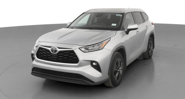 2020 Toyota Highlander XLE -
                Fort Worth, TX