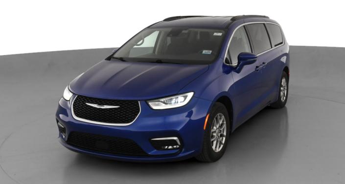 2021 Chrysler Pacifica Touring -
                Beverly, NJ