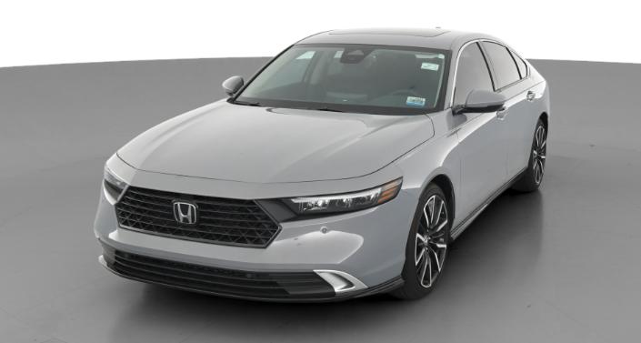 2024 Honda Accord Touring -
                Trenton, OH