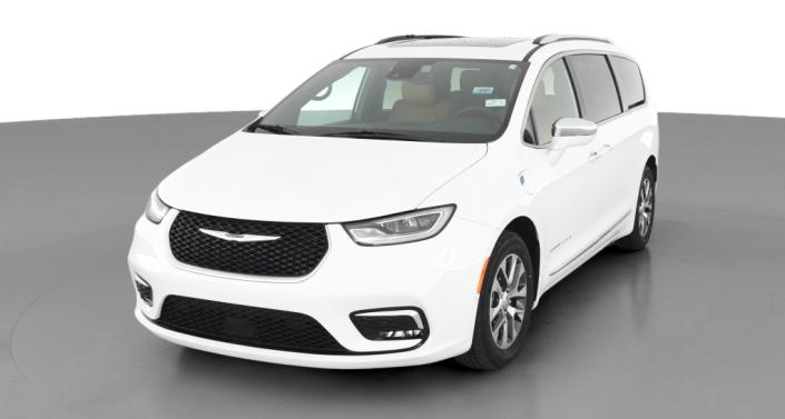 2022 Chrysler Pacifica Hybrid Pinnacle -
                Trenton, OH