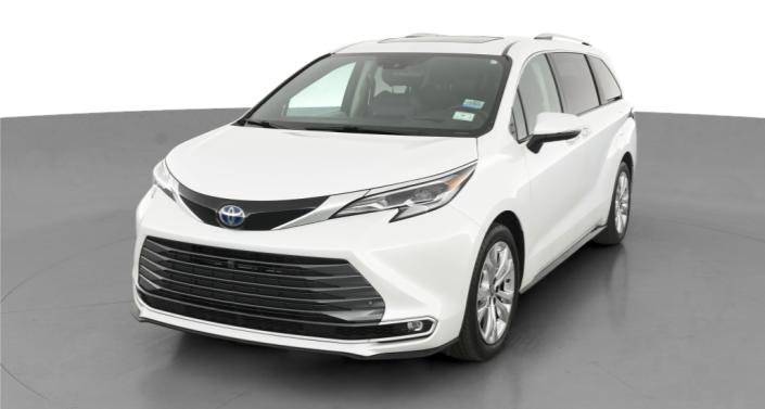 2023 Toyota Sienna Platinum -
                Bessemer, AL