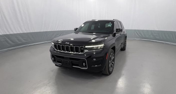 2022 Jeep Grand Cherokee Overland -
                Akron, NY