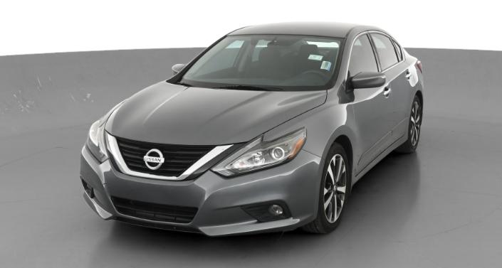 2017 Nissan Altima SR -
                Lorain, OH