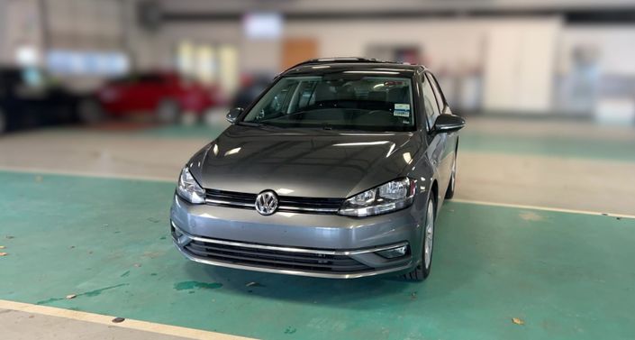 2019 Volkswagen Golf SE -
                Fairview, OR