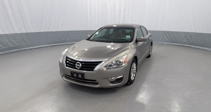 2015 Nissan Altima S -
                Akron, NY