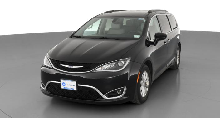 2017 Chrysler Pacifica Touring L -
                Wheatland, OK