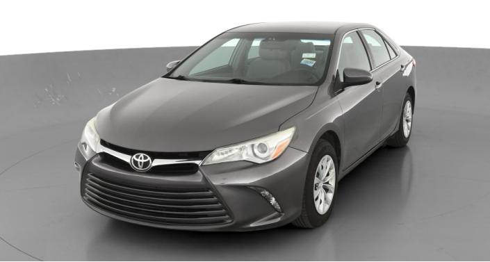 2015 Toyota Camry LE -
                Lorain, OH