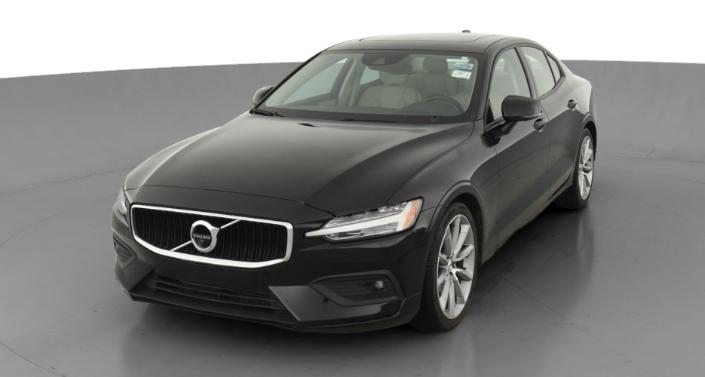 2021 Volvo S60 T6 Momentum -
                Indianapolis, IN