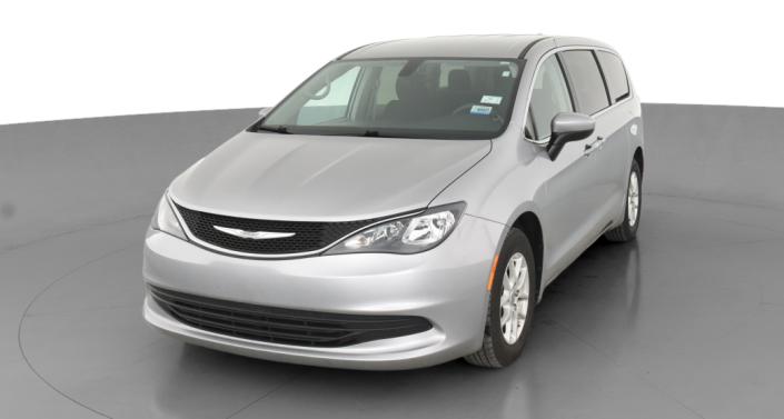 2017 Chrysler Pacifica Touring -
                Indianapolis, IN