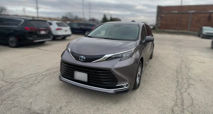 2024 Toyota Sienna XLE -
                Richton Park, IL