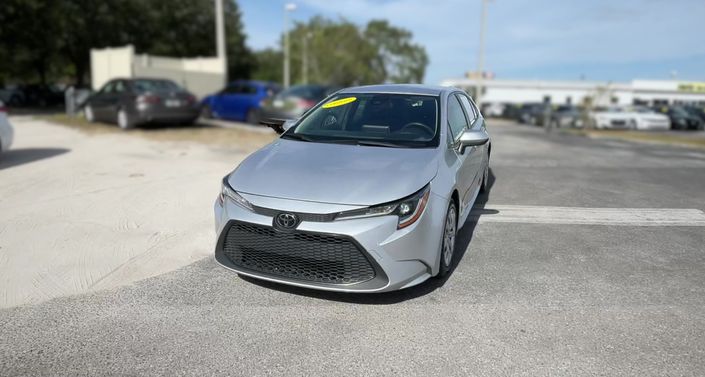 2020 Toyota Corolla LE Hero Image