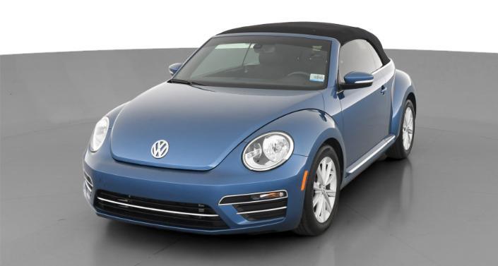 2019 Volkswagen Beetle SE -
                Haines City, FL