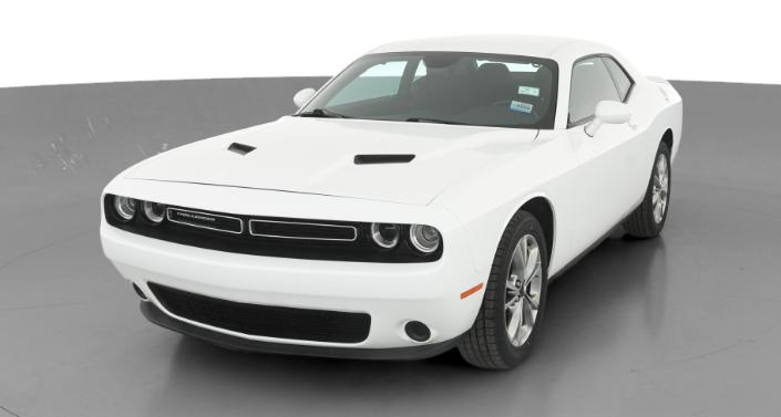 2020 Dodge Challenger SXT -
                Lorain, OH