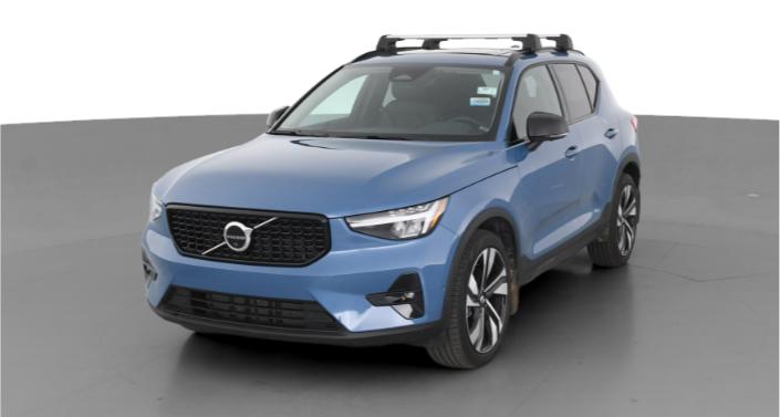 2023 Volvo XC40 B5 Plus -
                Concord, NC