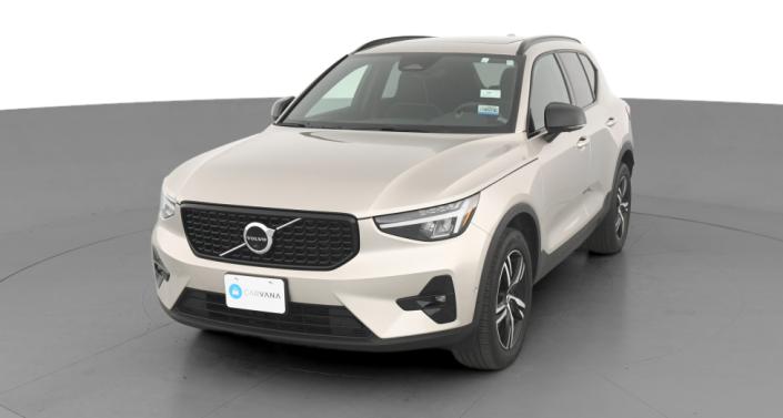 2023 Volvo XC40 B5 Plus -
                West Memphis, AR