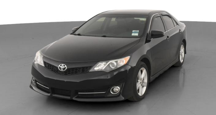 2014 Toyota Camry SE -
                Indianapolis, IN