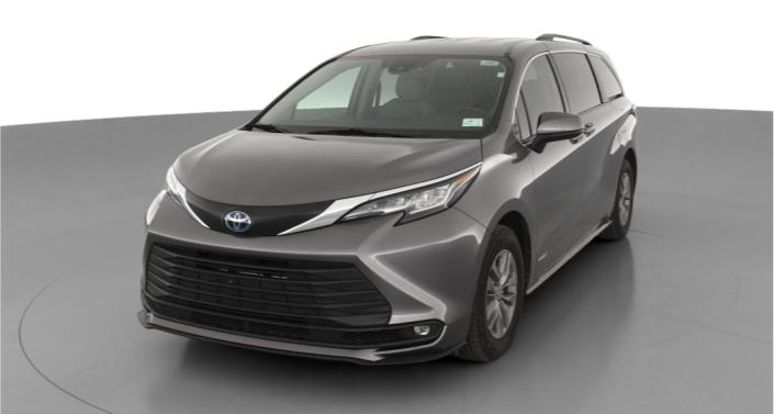 2021 Toyota Sienna LE -
                Wheatland, OK