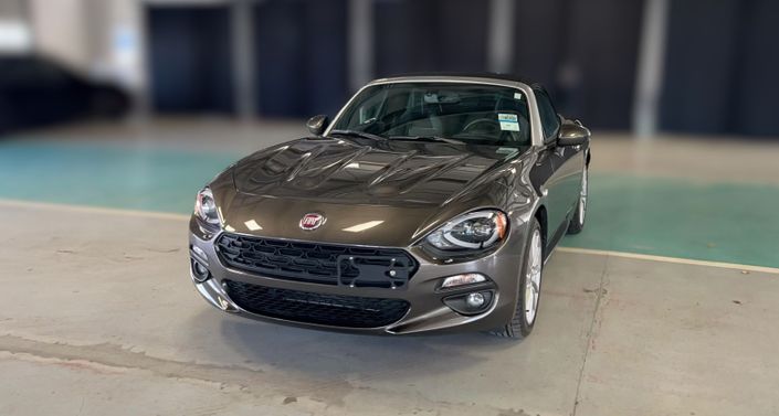 2017 Fiat 124 Spider Lusso -
                Fairview, OR