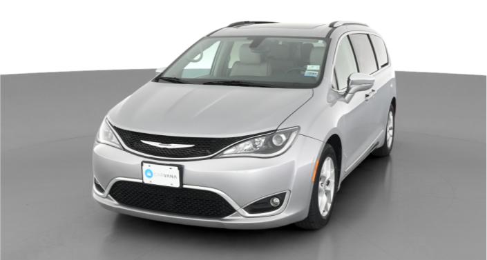 2019 Chrysler Pacifica Limited -
                Trenton, OH