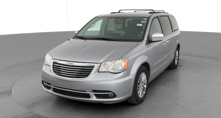 2014 Chrysler Town & Country Touring -
                Concord, NC