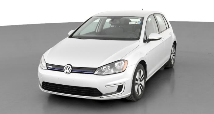 2016 Volkswagen e-Golf SE Hero Image