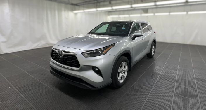 2023 Toyota Highlander LE -
                Trenton, OH